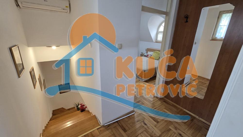 Slika 11 - Karadžićeva,  Kuća za izdavanje, 70m2, 390€