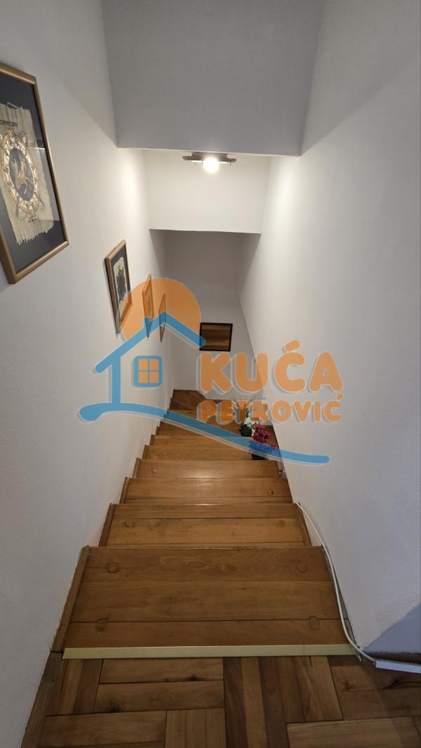 Slika 5 - Karadžićeva,  Kuća za izdavanje, 70m2, 390€