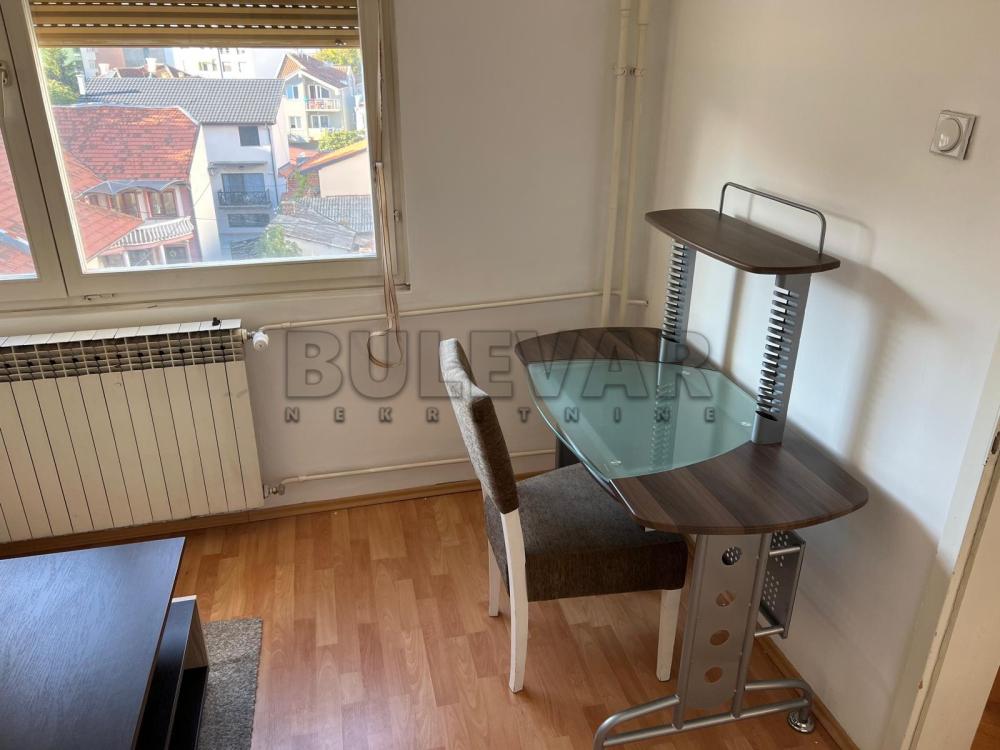 Slika 9 - Todora Milovanovića, Trosoban stan na prodaju, 75m2, 153.000€