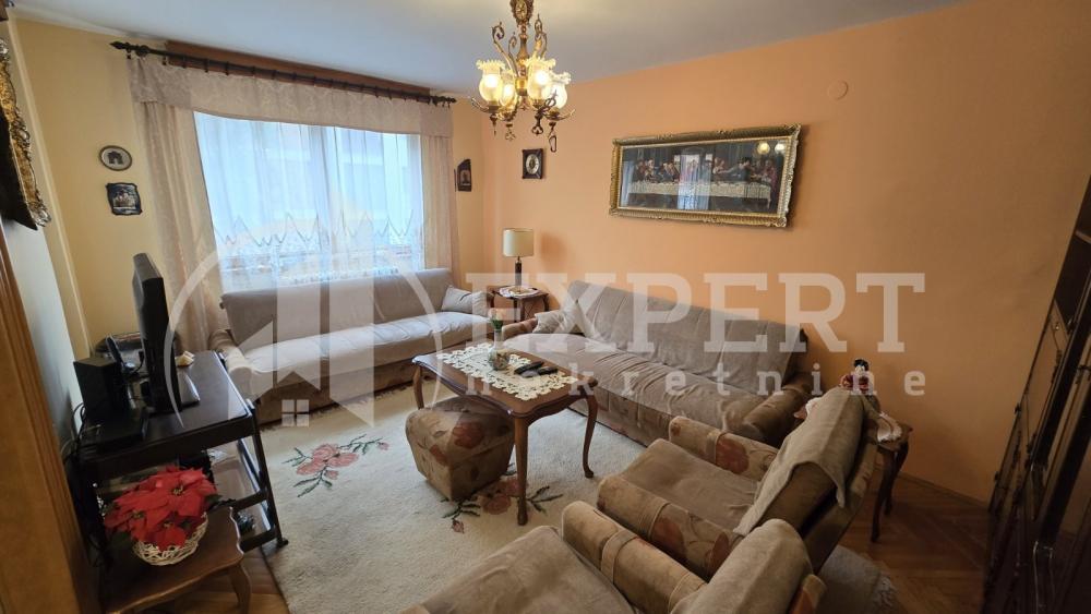 Glavna slika -Oblačića Rada, Dvoiposoban stan za izdavanje, 70m2, 380€