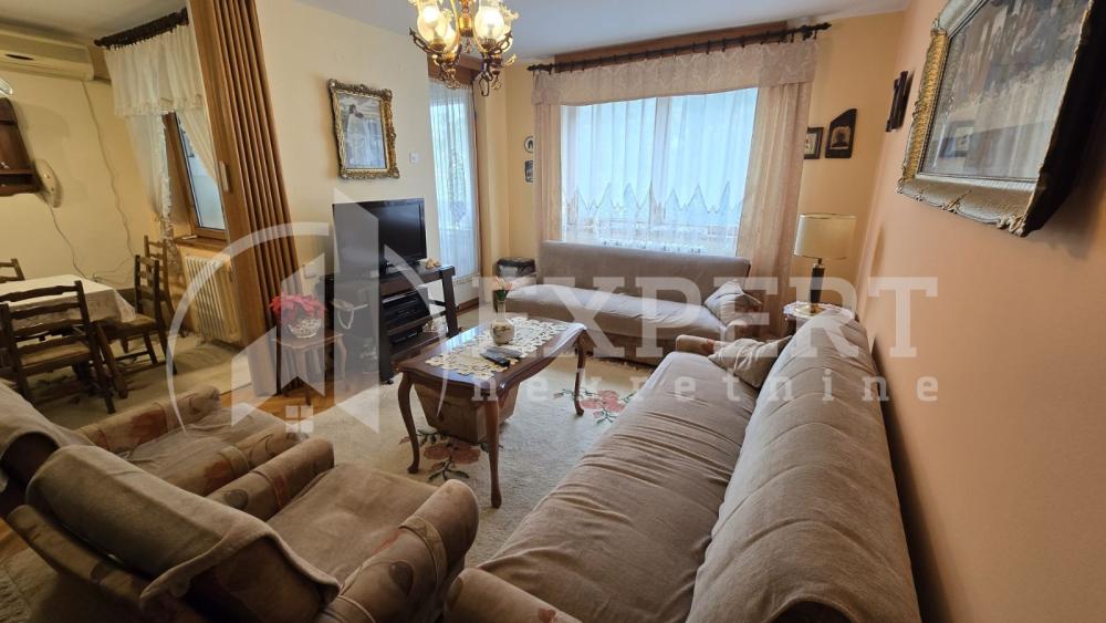 Slika 2 - Oblačića Rada, Dvoiposoban stan za izdavanje, 70m2, 380€