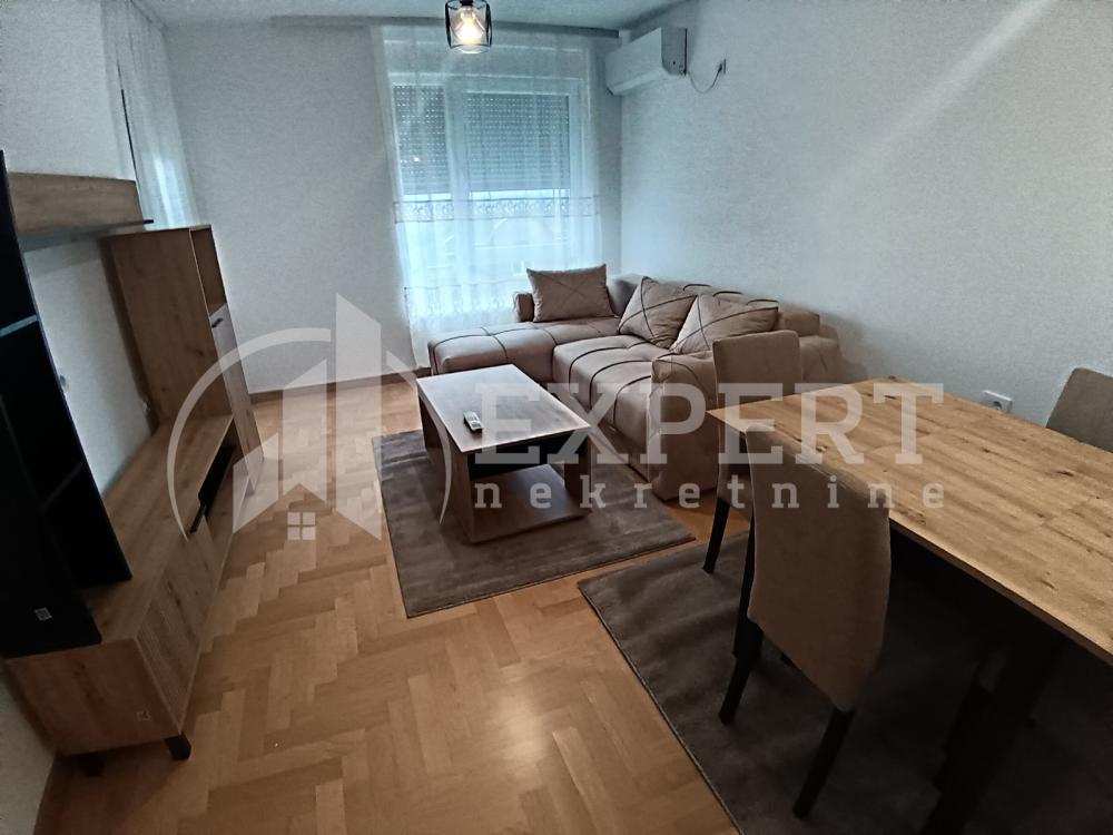 Slika 3 - Belotinačka, Jednoiposoban stan za izdavanje, 43m2, 350€