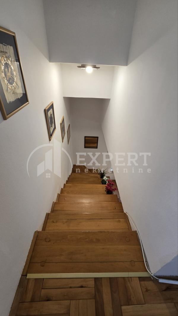 Slika 5 - Karadžićeva,  Kuća za izdavanje, 70m2, 390€