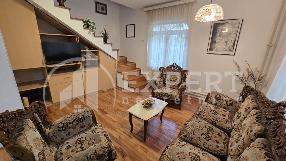 Slika 1 - Karadžićeva,  Kuća za izdavanje, 70m2, 390€