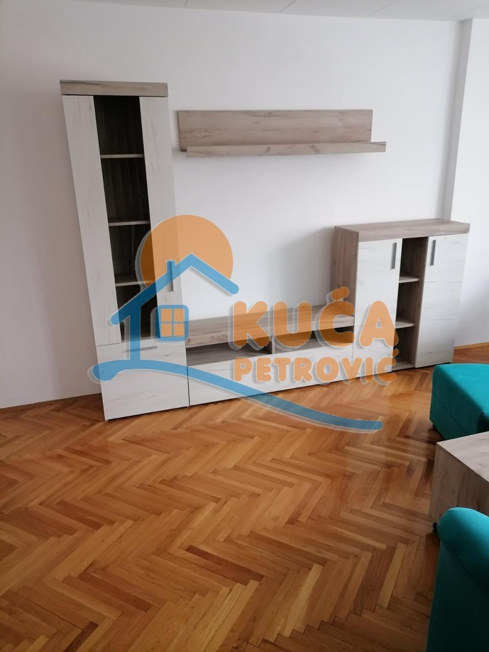 Glavna slika -Bulevar Nemanjića, Trosoban stan za izdavanje, 80m2, 400€
