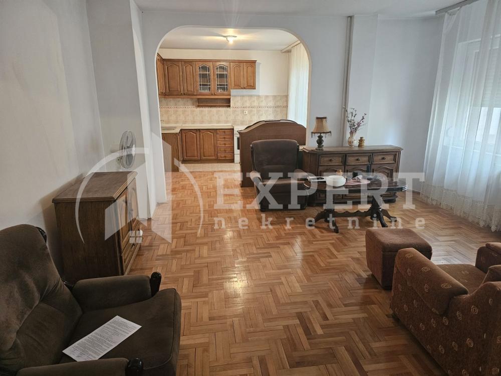 Glavna slika -Kneza Mihaila Obrenovića, Dvosoban stan na prodaju, 60m2, 100.000€