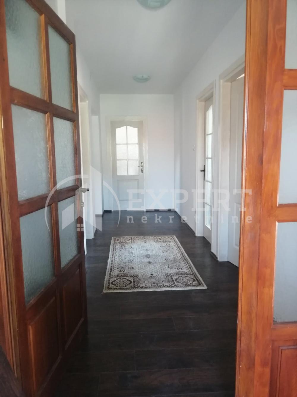 Slika 9 - Gostivarska, Troiposoban stan za izdavanje, 86m2, 280€