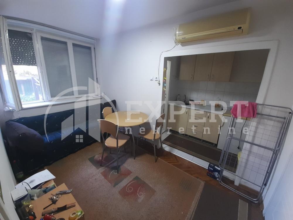 Glavna slika -Generala Milojka Lešjanina, Jednosoban stan za izdavanje, 26m2, 220€