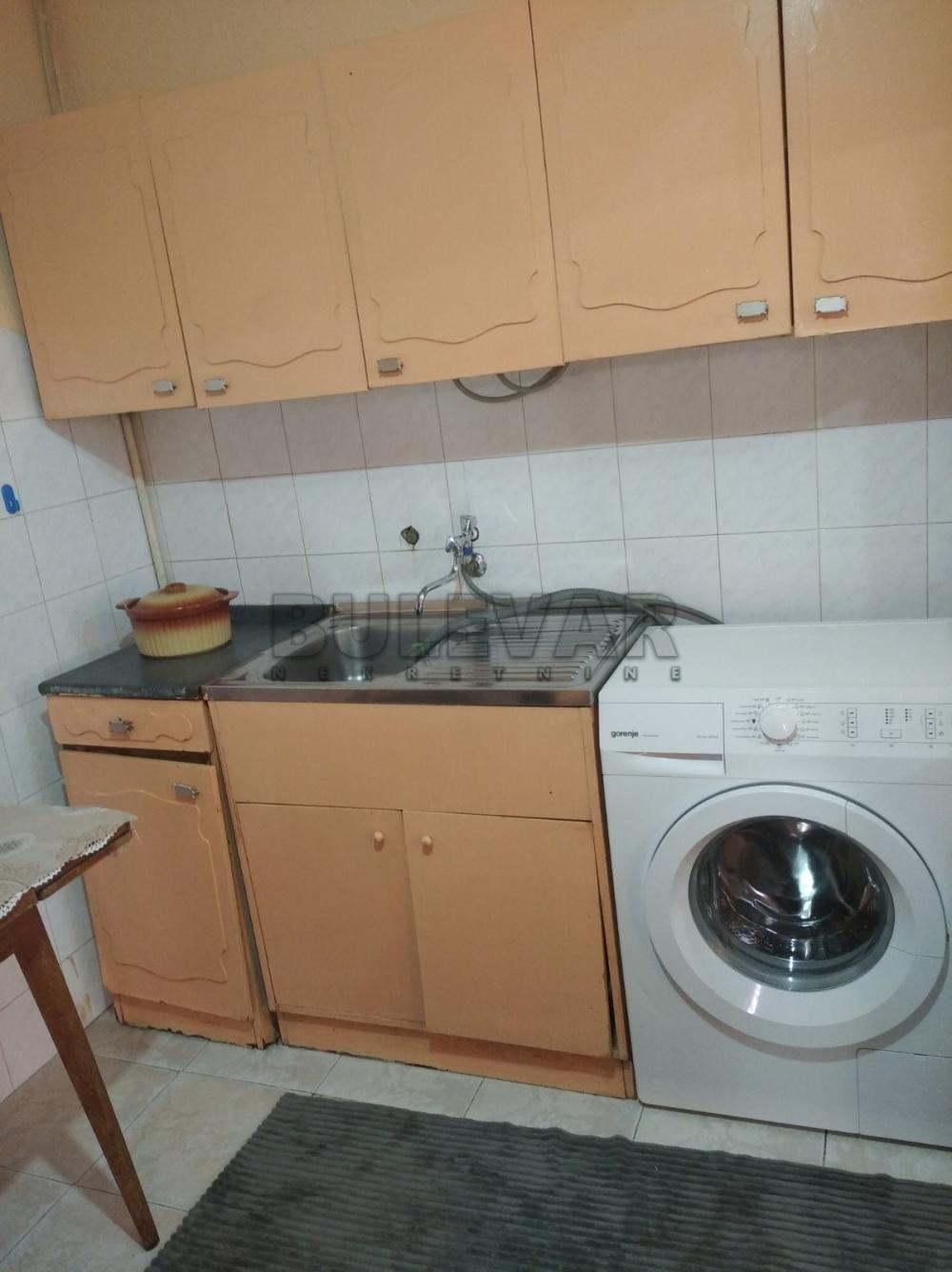 Slika 9 - Vardarska, Jednoiposoban stan za izdavanje, 45m2, 250€