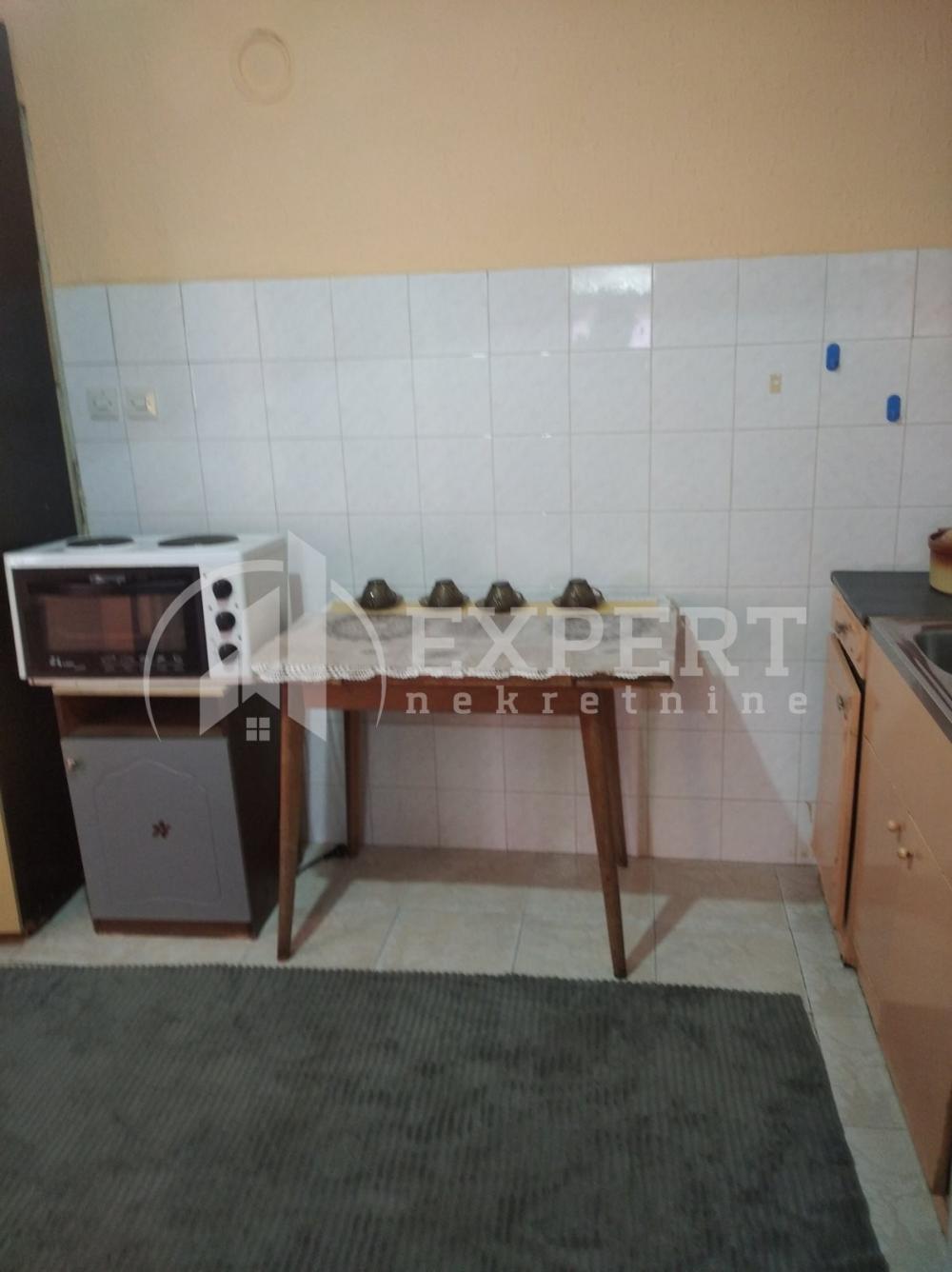 Slika 8 - Vardarska, Jednoiposoban stan za izdavanje, 45m2, 250€