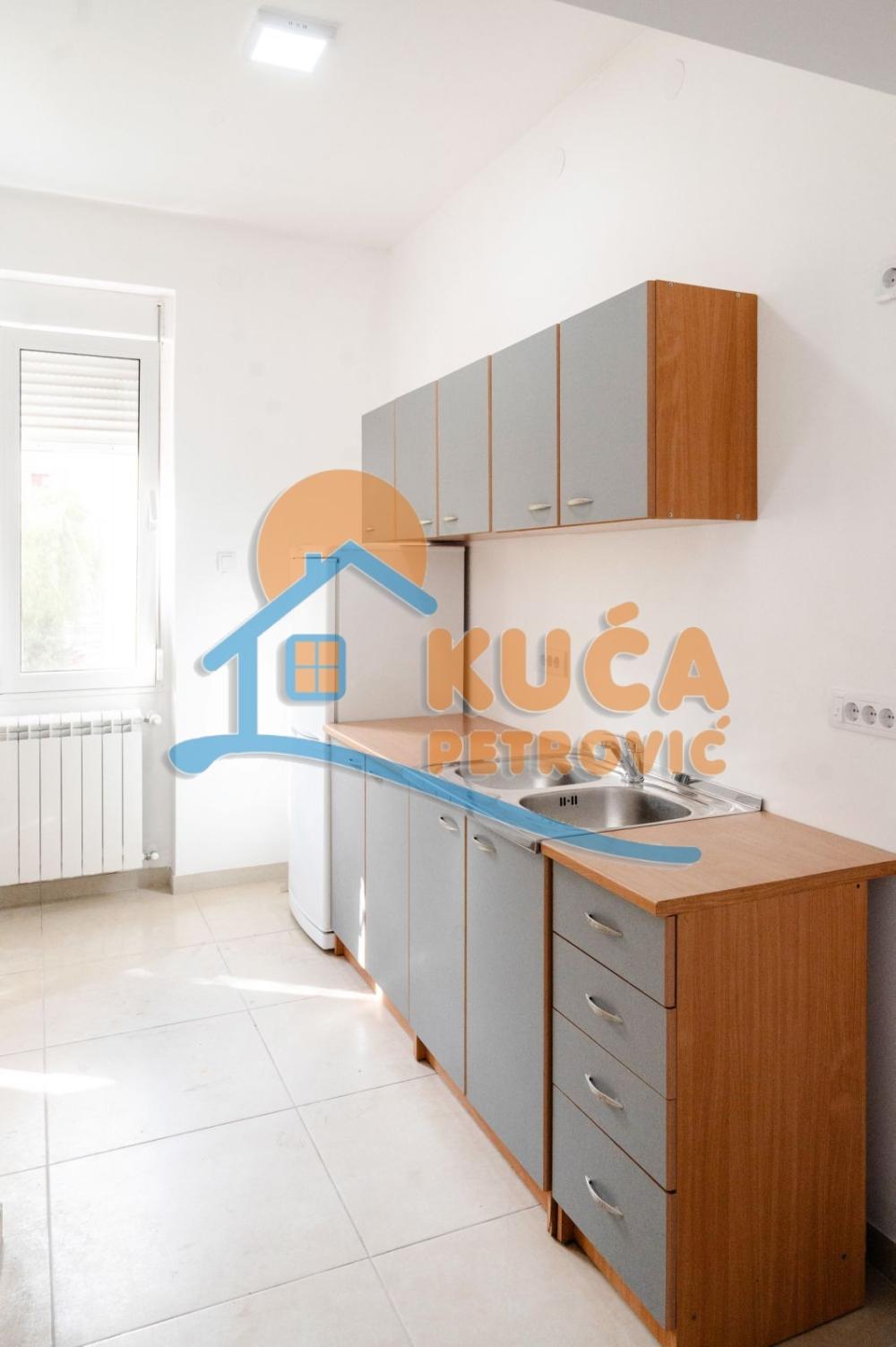 Slika 3 - Božidarčeva, Dvosoban stan za izdavanje, 48m2, 390€
