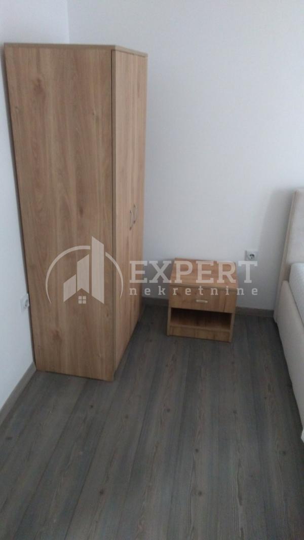 Slika 10 - Obrenovićeva, Jednosoban stan za izdavanje, 41m2, 350€