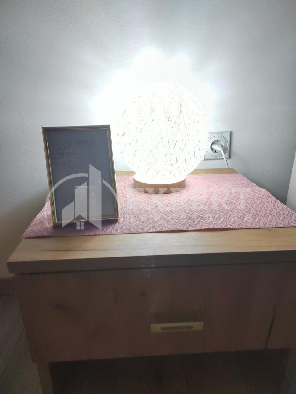 Slika 5 - Obrenovićeva, Jednosoban stan za izdavanje, 41m2, 350€