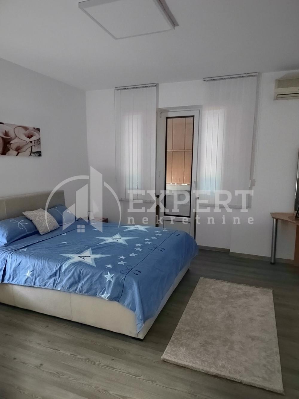 Slika 4 - Obrenovićeva, Jednosoban stan za izdavanje, 41m2, 350€