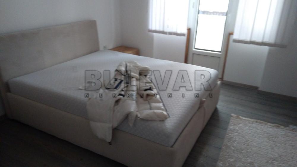 Slika 8 - Obrenovićeva, Jednosoban stan za izdavanje, 41m2, 350€
