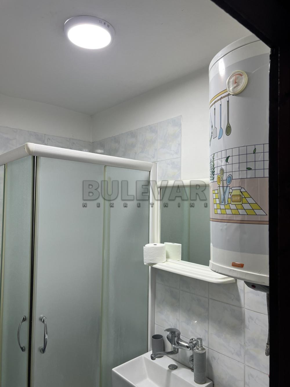 Slika 3 - Ustanička,  Stan za izdavanje, 22m2, 270€