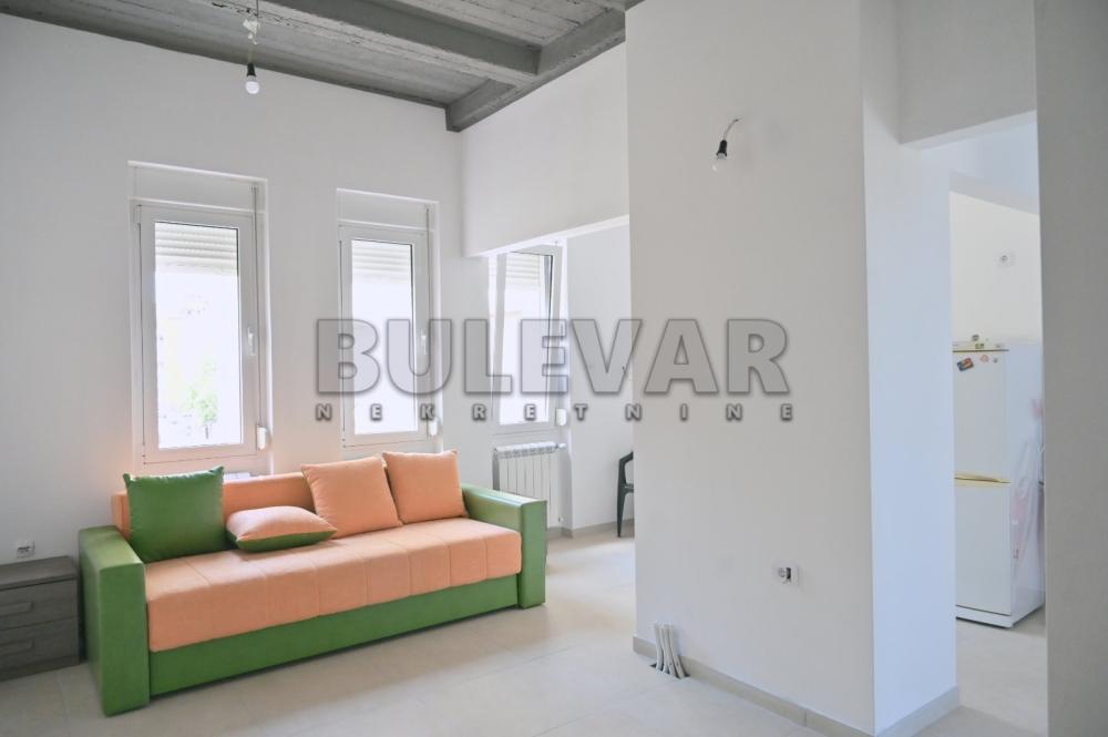 Glavna slika -Božidarčeva, Dvosoban stan za izdavanje, 48m2, 390€