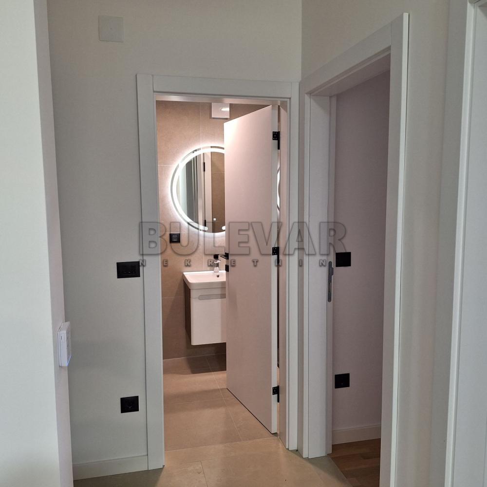 Slika 6 - Marije Bursać, Dvosoban stan za izdavanje, 49m2, 400€