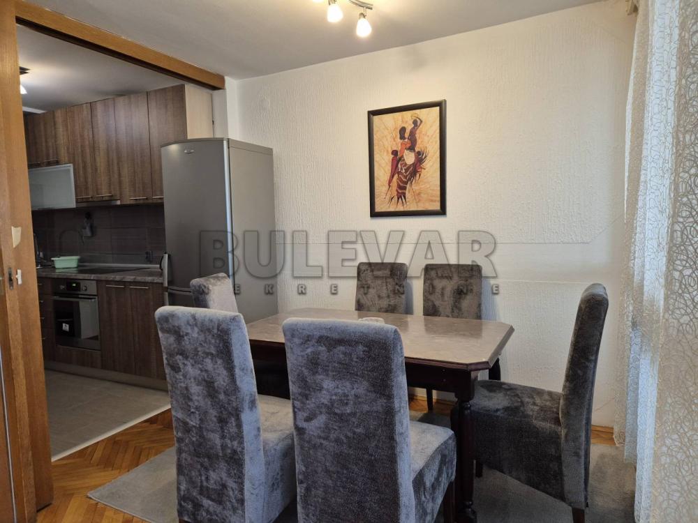 Slika 2 - Vojvode Tankosića, Troiposoban stan za izdavanje, 90m2, 500€