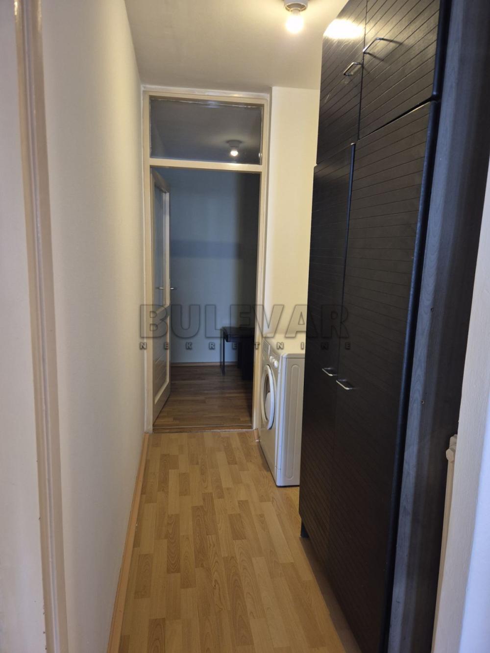 Slika 10 - Vojvode Tankosića, Troiposoban stan za izdavanje, 90m2, 500€