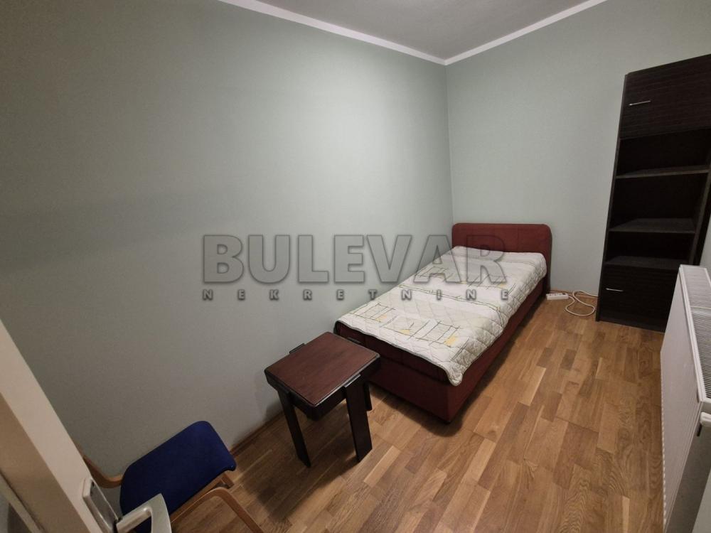 Slika 7 - Vojvode Tankosića, Troiposoban stan za izdavanje, 90m2, 500€