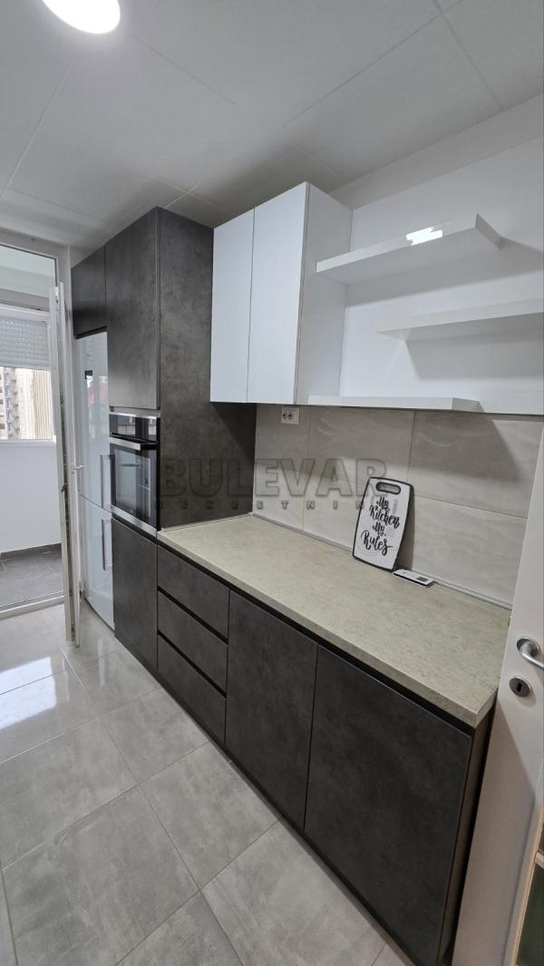 Slika 4 - Bulevar Nemanjića, Troiposoban stan za izdavanje, 65m2, 600€