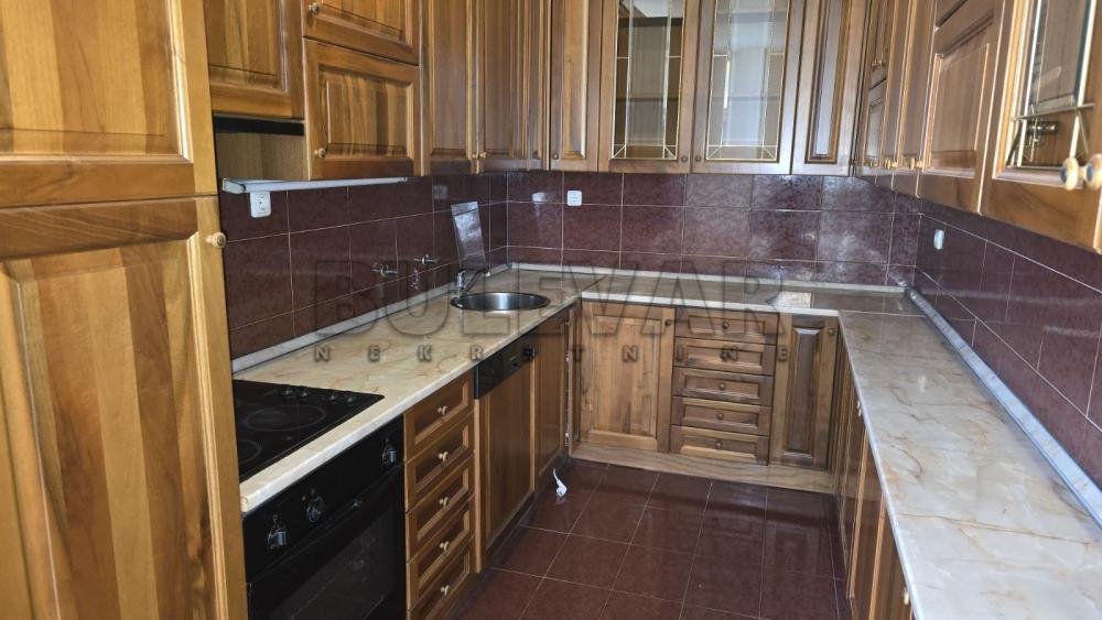 Slika 9 - Mije Petrovića, Četvorosoban stan za izdavanje, 122m2, 1.000€