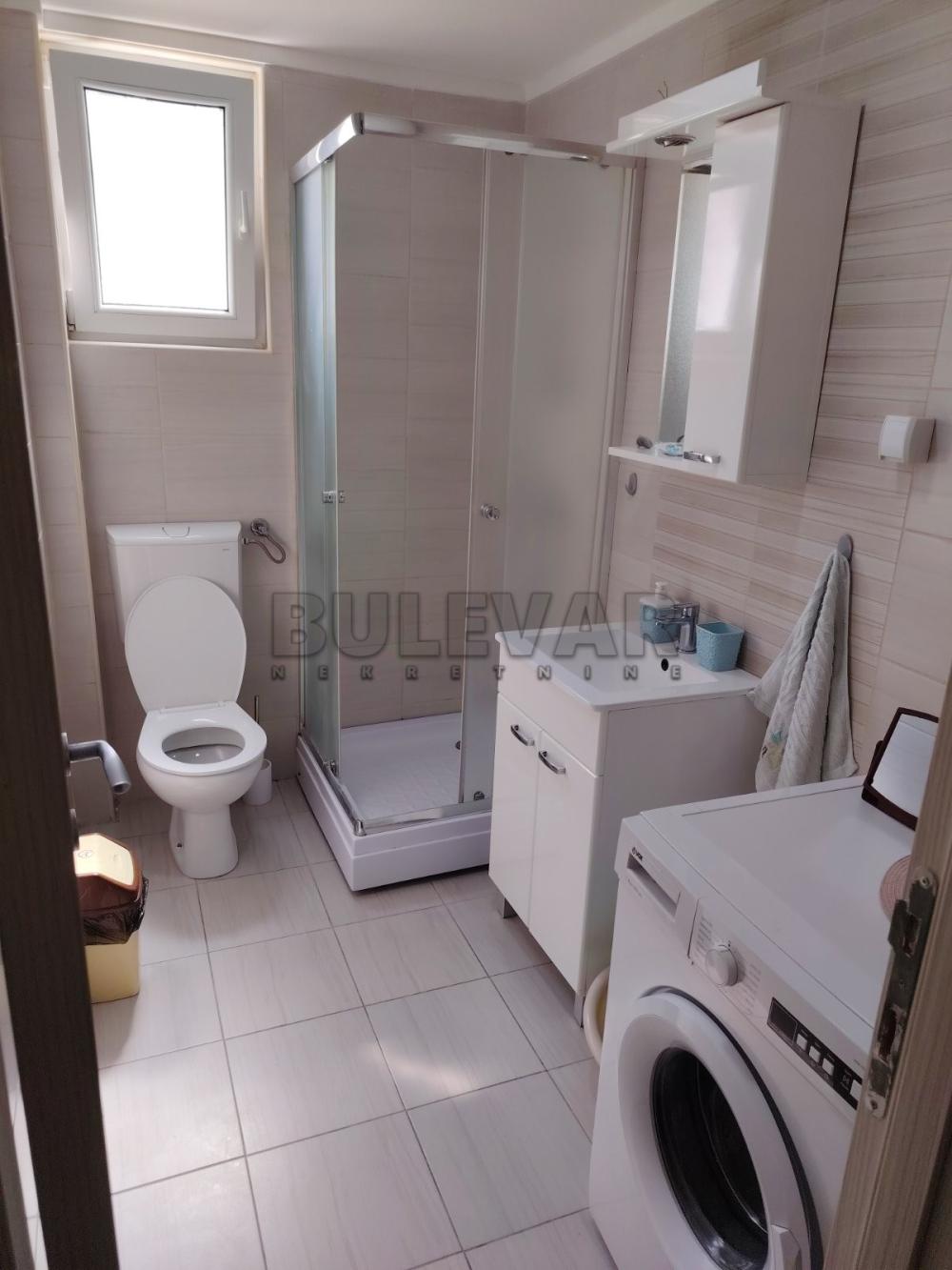 Slika 10 - 21. maja, Dvoiposoban stan za izdavanje, 55m2, 450€