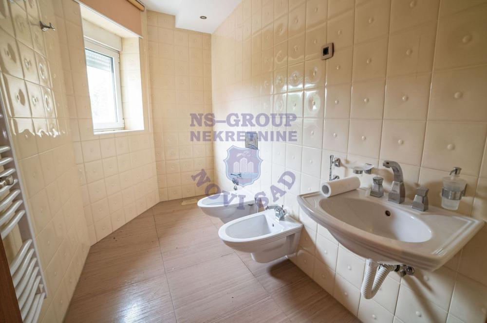 Slika 8 -  Kuća na prodaju, 745m2, 1.029.100€