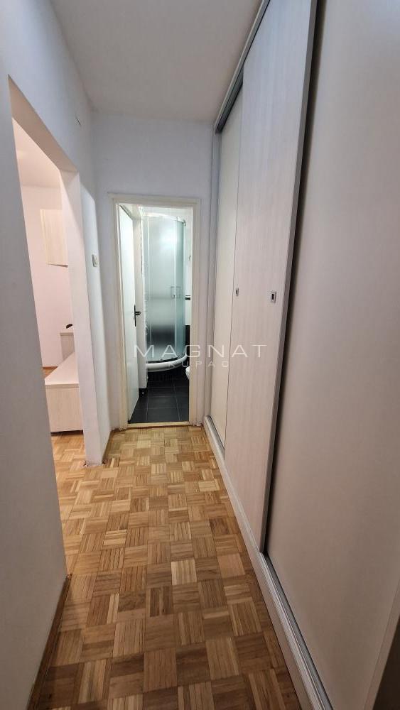 Slika 7 - Aleksinačkih rudara, Jednoiposoban stan za izdavanje, 39m2, 650€