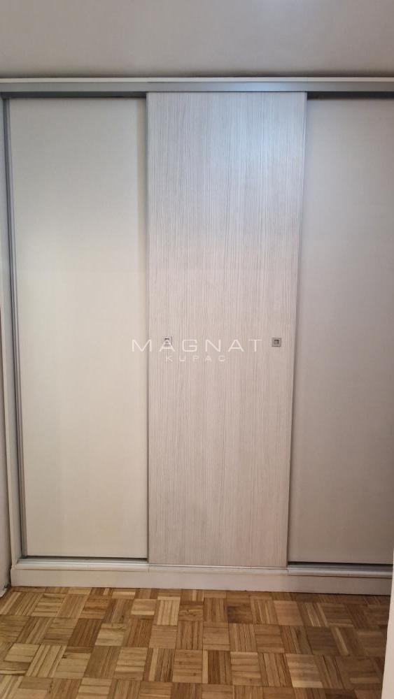 Slika 5 - Aleksinačkih rudara, Jednoiposoban stan za izdavanje, 39m2, 650€