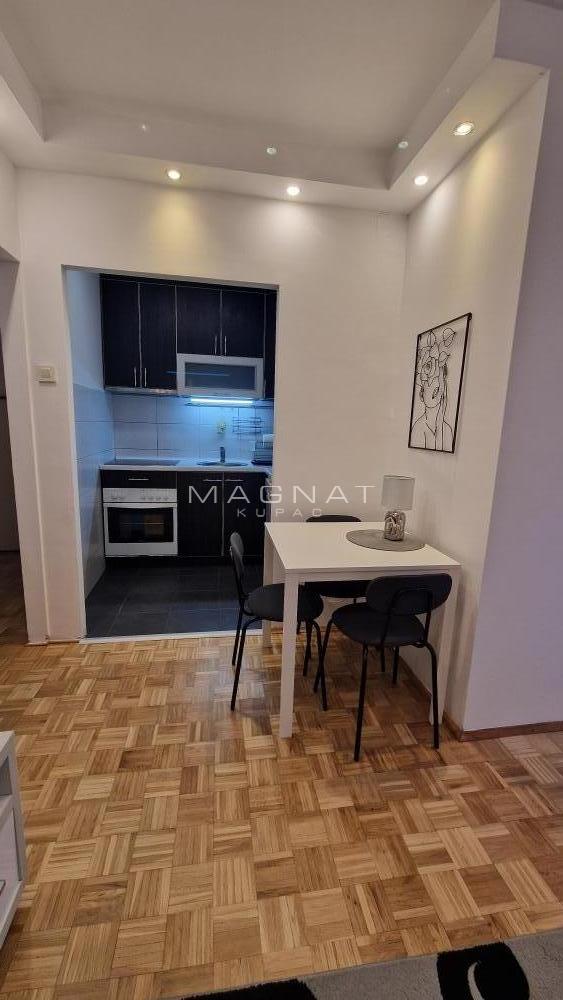 Slika 3 - Aleksinačkih rudara, Jednoiposoban stan za izdavanje, 39m2, 650€