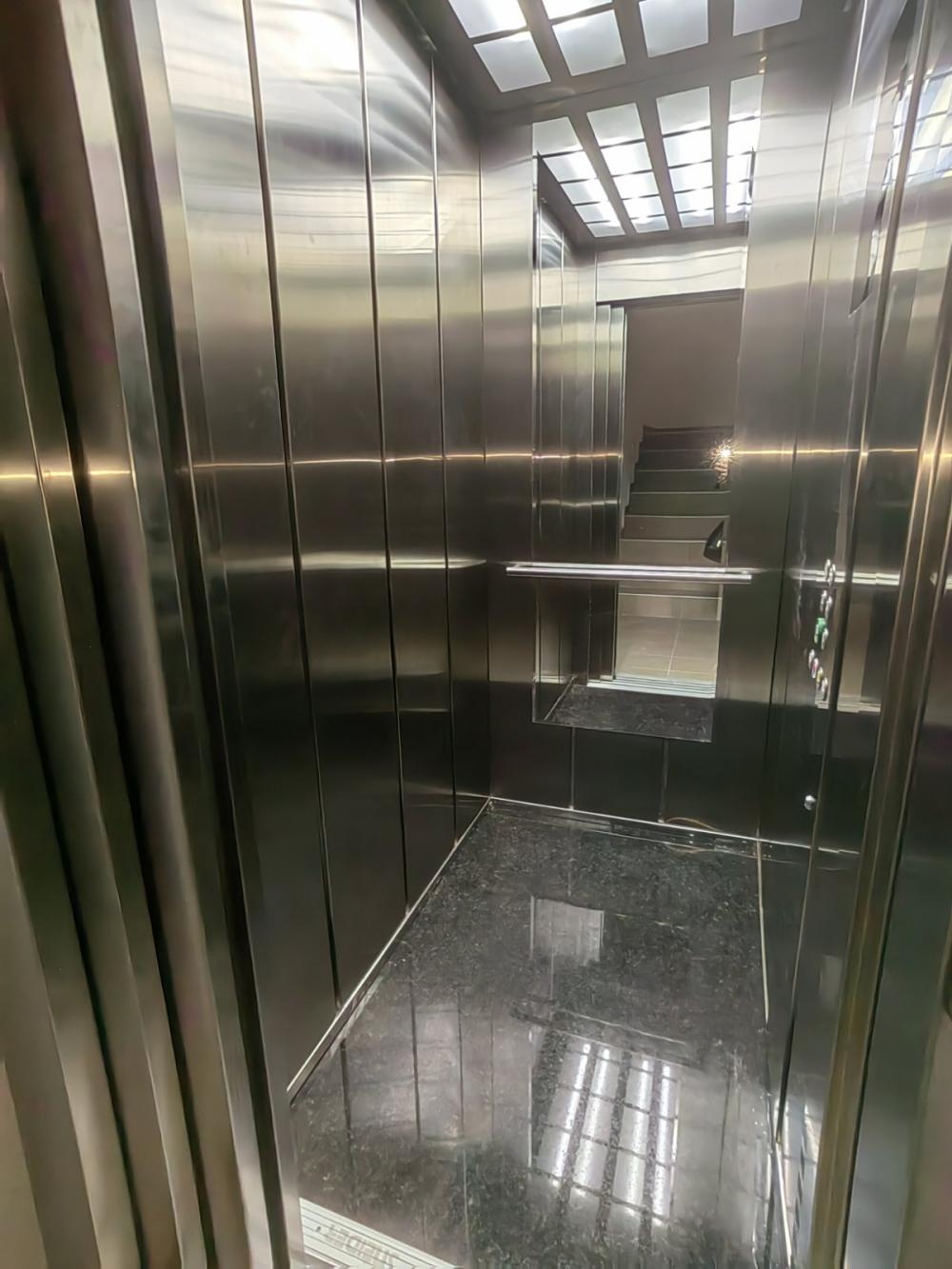 Slika 8 - Centar, Troiposoban stan na prodaju, 79m2, 185.700€