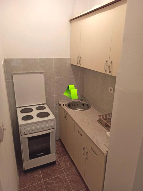 Slika 2 - Dvoiposoban stan za izdavanje, 50m2, 300€