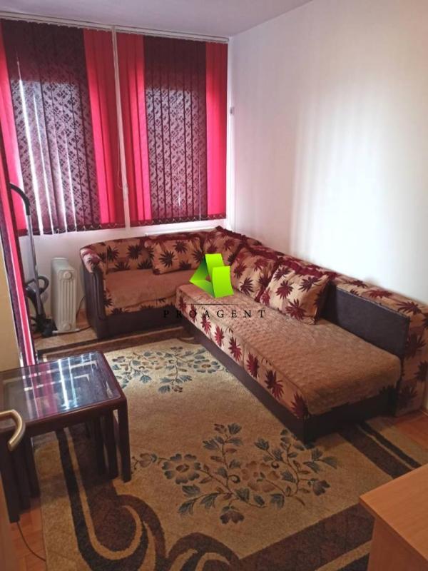 Glavna slika -Dvoiposoban stan za izdavanje, 50m2, 300€