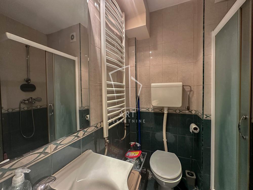 Slika 11 - Branka Krsmanovića, Trosoban stan na prodaju, 66m2, 199.000€