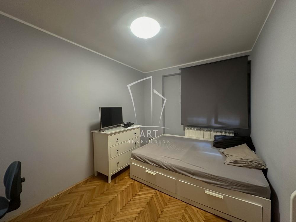 Slika 5 - Branka Krsmanovića, Trosoban stan na prodaju, 66m2, 199.000€