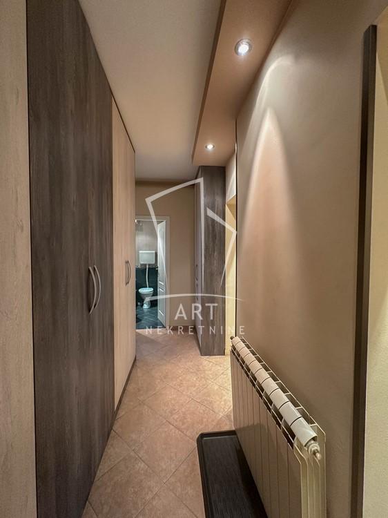 Slika 4 - Branka Krsmanovića, Trosoban stan na prodaju, 66m2, 199.000€