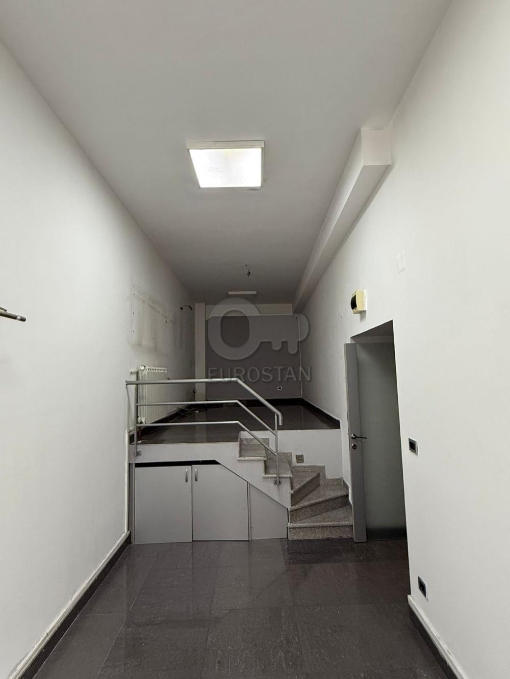 Slika 4 - Južni bulevar, Petosoban stan za izdavanje, 103m2, 2.600€