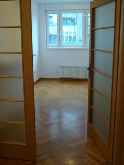 Slika 11 - Bulevar Arsenija Čarnojevića, Trosoban stan za izdavanje, 92m2, 1.000€