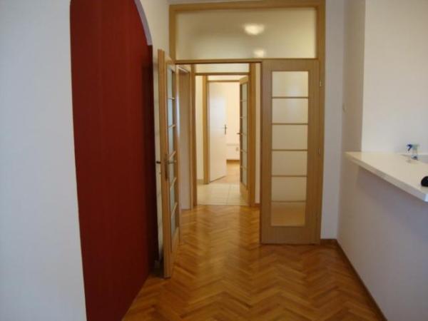 Slika 8 - Bulevar Arsenija Čarnojevića, Trosoban stan za izdavanje, 92m2, 1.000€