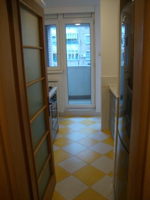 Slika 6 - Bulevar Arsenija Čarnojevića, Trosoban stan za izdavanje, 92m2, 1.000€