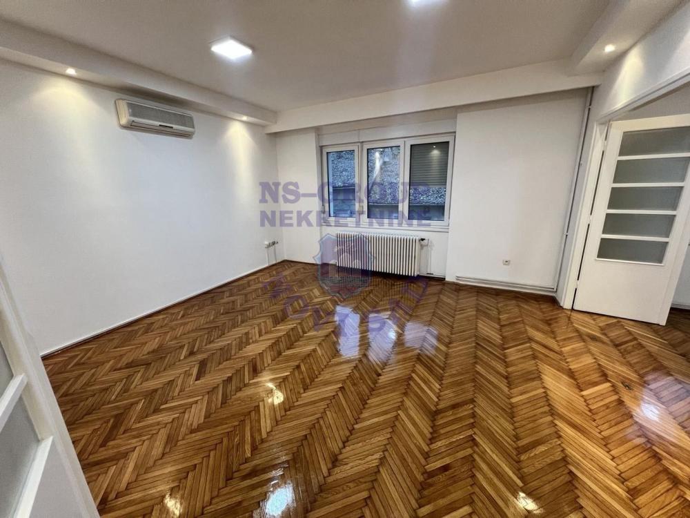 Slika 3 -  Kuća na prodaju, 600m2, 2.369.000€