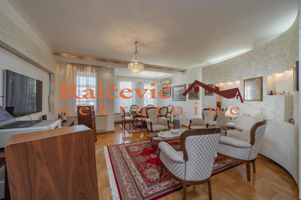 Slika 1 - Radoja Domanovica, Četvorosoban stan na prodaju, 112m2, 465.000€