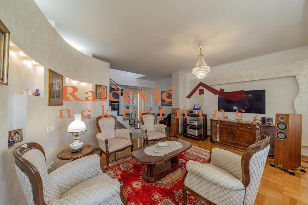 Slika 3 - Radoja Domanovica, Četvorosoban stan na prodaju, 112m2, 465.000€