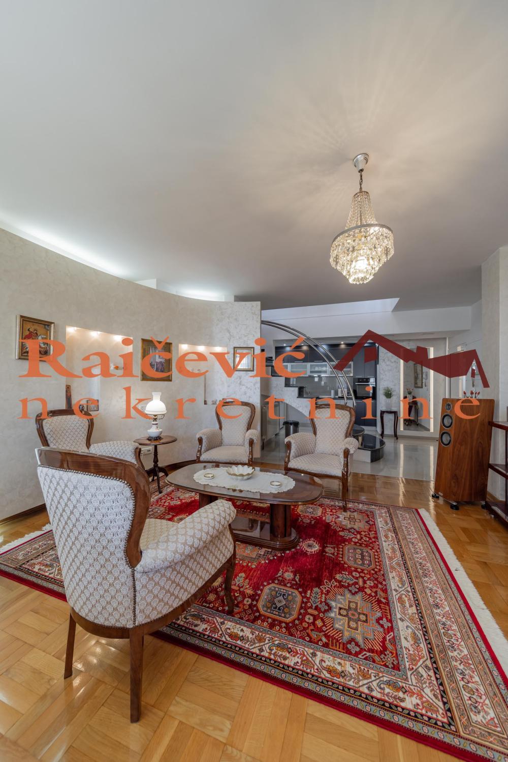 Slika 4 - Radoja Domanovica, Četvorosoban stan na prodaju, 112m2, 465.000€