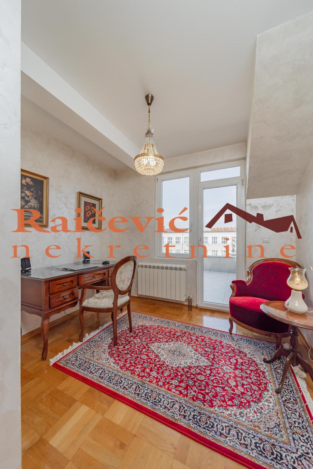 Slika 11 - Radoja Domanovica, Četvorosoban stan na prodaju, 112m2, 465.000€