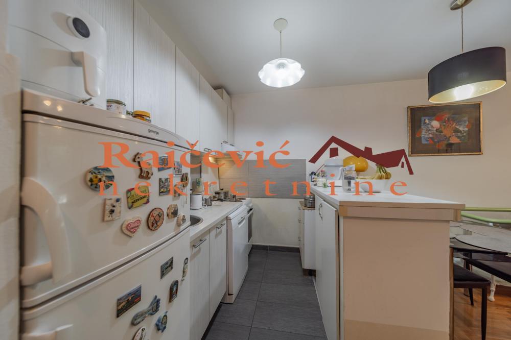 Slika 9 - Jovanke Radakovic, Dvosoban stan na prodaju, 50m2, 140.000€