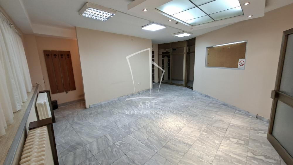 Slika 4 - Uzun Mirkova,  Lokal za izdavanje, 35m2, 400€