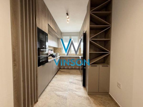 Slika 10 - Četvorosoban stan za izdavanje, 180m2, 1.800€